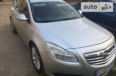 Універсал Opel Insignia 2010 в 