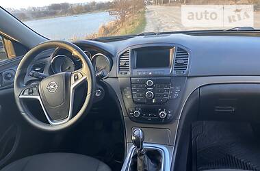 Універсал Opel Insignia 2010 в 