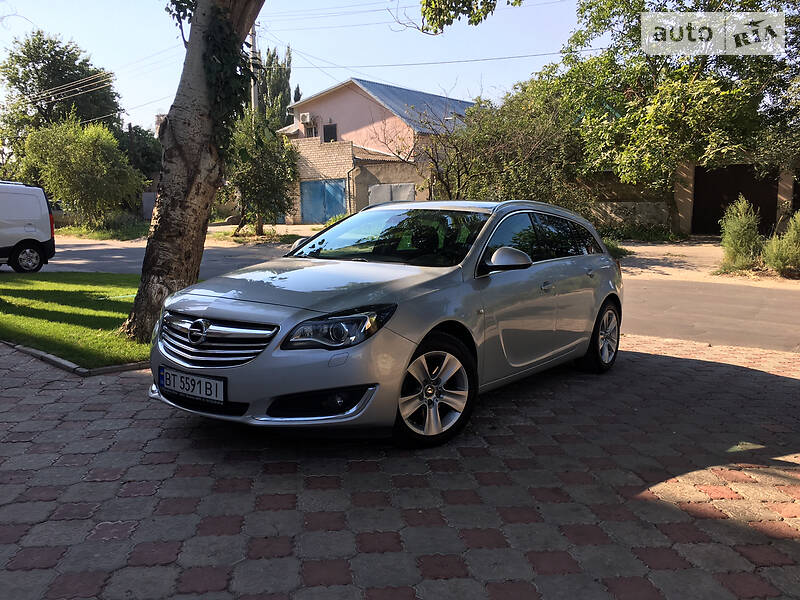 Універсал Opel Insignia 2014 в Херсоні