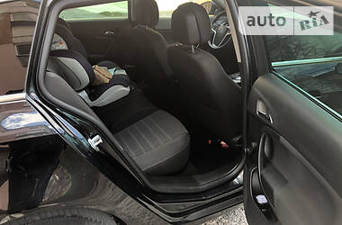 Універсал Opel Insignia 2012 в 