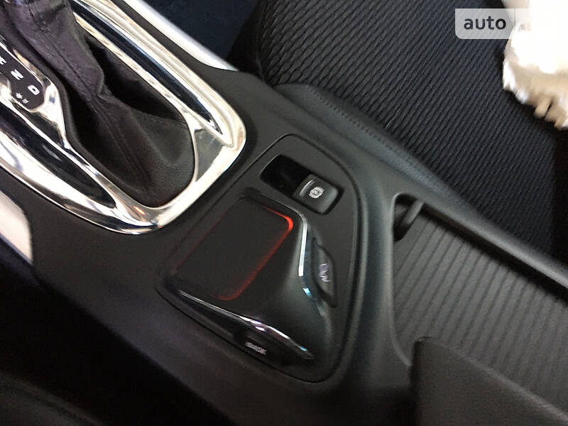 Універсал Opel Insignia 2014 в Херсоні