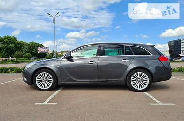 Універсал Opel Insignia 2012 в 
