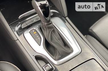 Седан Opel Insignia 2017 в 