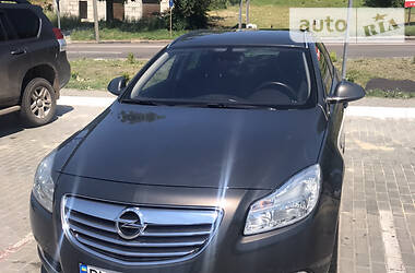 Универсал Opel Insignia 2012 в Ровно