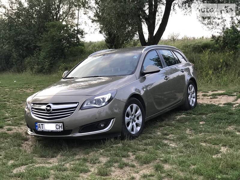 Универсал Opel Insignia 2013 в Ивано-Франковске
