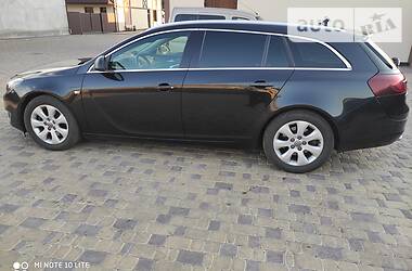 Универсал Opel Insignia 2015 в Тернополе