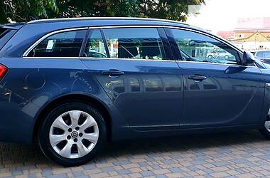 Універсал Opel Insignia 2010 в 