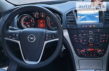 Універсал Opel Insignia 2010 в 