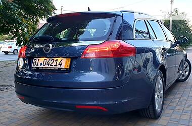 Універсал Opel Insignia 2010 в 
