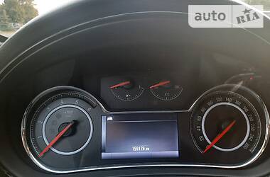 Универсал Opel Insignia 2014 в 