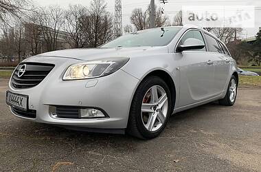 Универсал Opel Insignia 2010 в Днепре