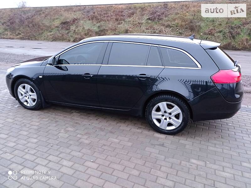 Універсал Opel Insignia 2012 в Рокитному