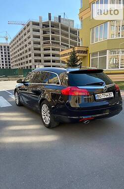 Універсал Opel Insignia 2012 в Києві