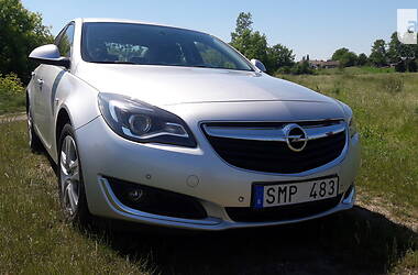 Седан Opel Insignia 2015 в Луцьку