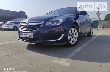 Хэтчбек Opel Insignia 2015 в Бердичеве