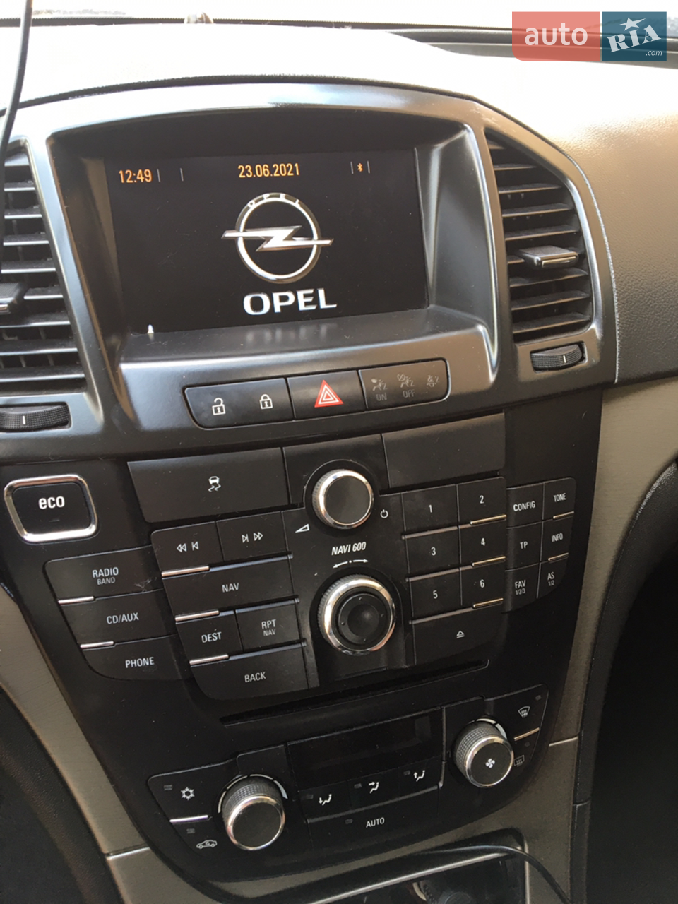 2013 Opel Insignia - мініатюра 16