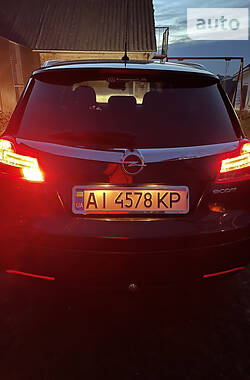 Универсал Opel Insignia 2012 в Тетиеве