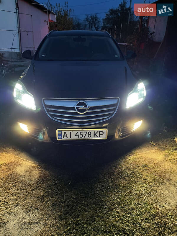Универсал Opel Insignia 2012 в Тетиеве