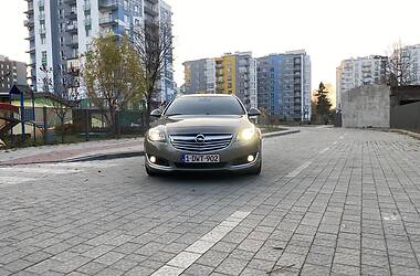 Універсал Opel Insignia 2015 в Івано-Франківську