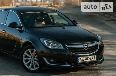 Ліфтбек Opel Insignia 2016 в Дніпрі