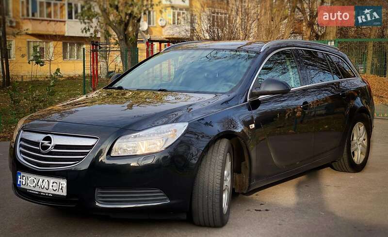 Універсал Opel Insignia 2013 в Хмельницькому
