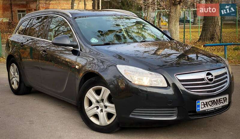 Універсал Opel Insignia 2013 в Хмельницькому