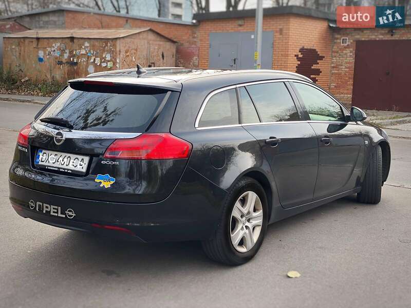 Універсал Opel Insignia 2013 в Хмельницькому