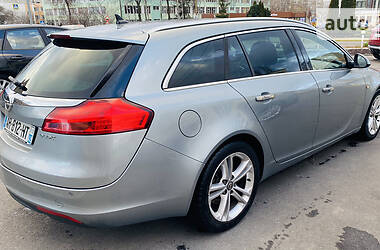 Универсал Opel Insignia 2010 в Виннице