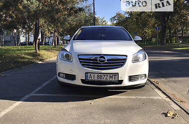 Универсал Opel Insignia 2012 в Киеве