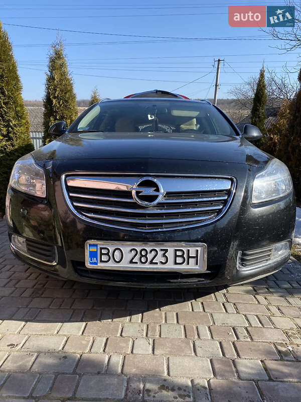 Opel Insignia 2012