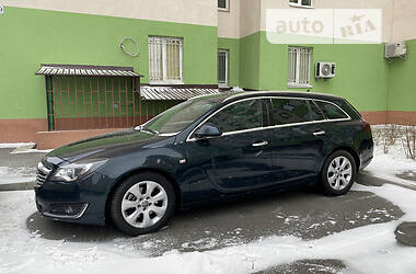 Універсал Opel Insignia 2014 в Києві