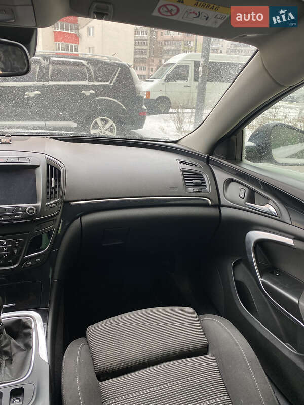 Универсал Opel Insignia 2014 в Киеве