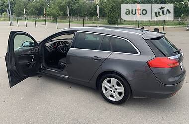 Універсал Opel Insignia 2011 в Дніпрі