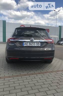 Седан Opel Insignia 2014 в Днепре