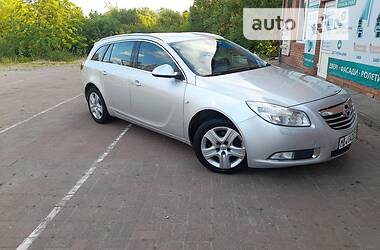 Универсал Opel Insignia 2010 в Калуше