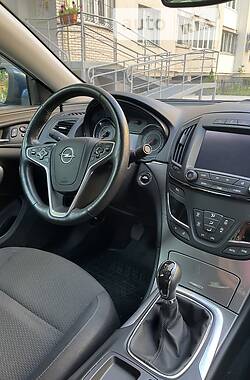 Седан Opel Insignia 2016 в 