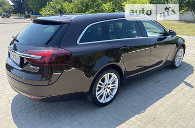 Універсал Opel Insignia 2014 в Івано-Франківську