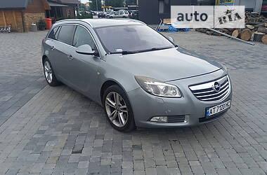 Універсал Opel Insignia 2010 в Львові