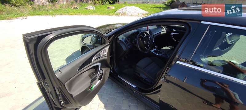 Універсал Opel Insignia 2016 в Дрогобичі