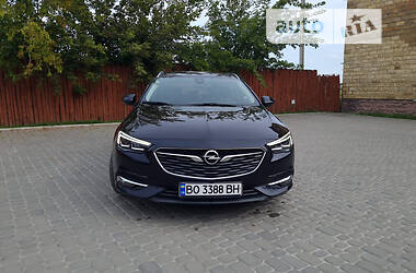 Унiверсал Opel Insignia 2017 в Тернополі