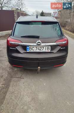 Универсал Opel Insignia 2015 в Львове