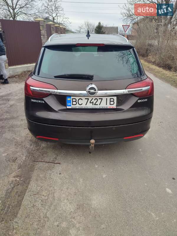 Универсал Opel Insignia 2015 в Львове