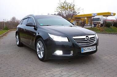 Универсал Opel Insignia 2011 в Бродах