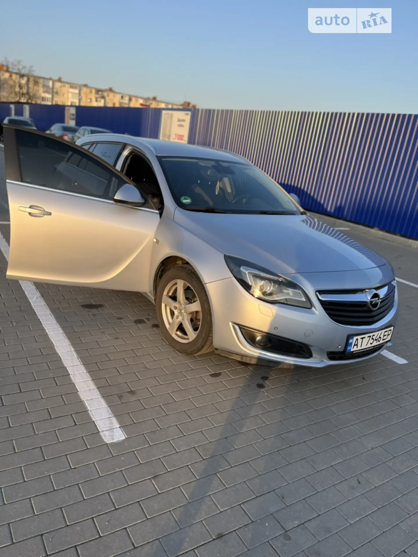 2016 Opel Insignia - мініатюра 9