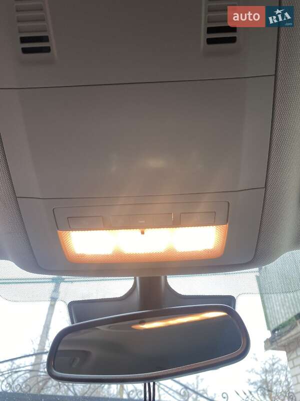 Универсал Opel Insignia 2015 в Первомайске фото 14 Универсал Opel Insignia 2015 в Первомайске