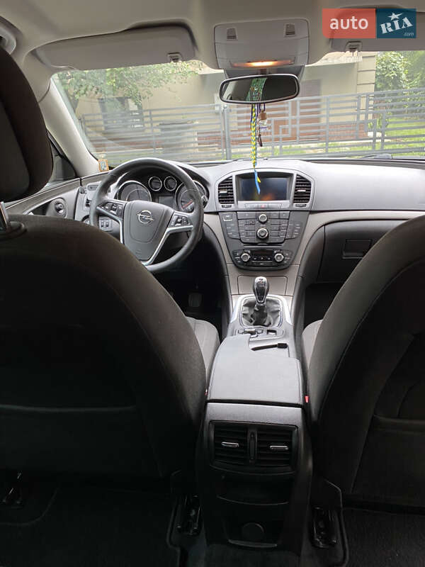 Универсал Opel Insignia 2013 в Коломые