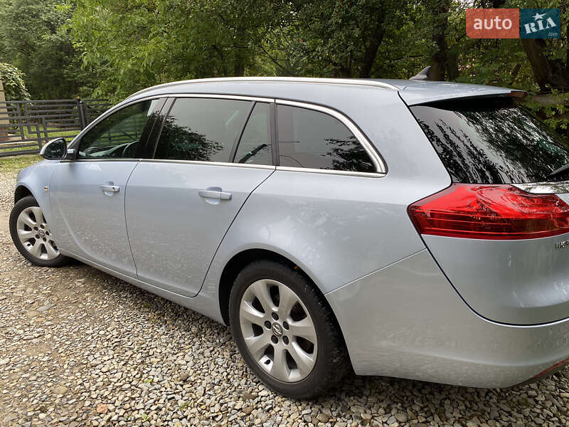 Универсал Opel Insignia 2013 в Коломые