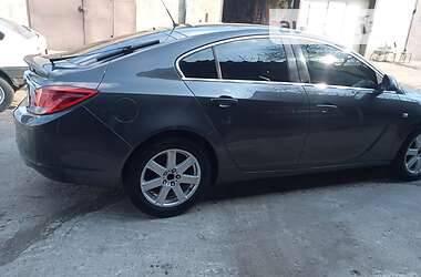 Лифтбек Opel Insignia 2009 в Вольногорске