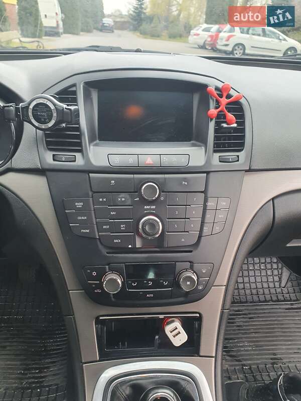 Универсал Opel Insignia 2012 в Мукачево