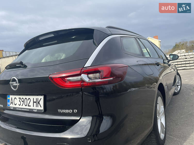 Універсал Opel Insignia 2017 в Луцьку